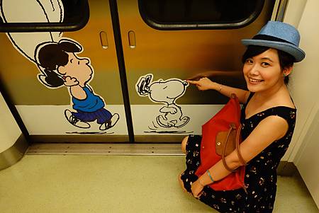 snoopy列車拍一百張 snoopy列車拍一百張