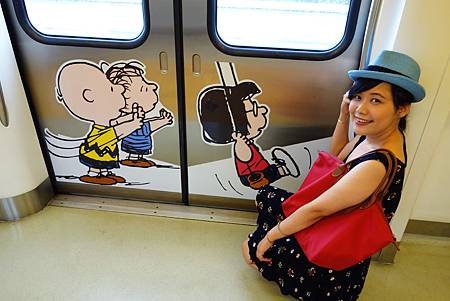 snoopy列車拍一百張 snoopy列車拍一百張