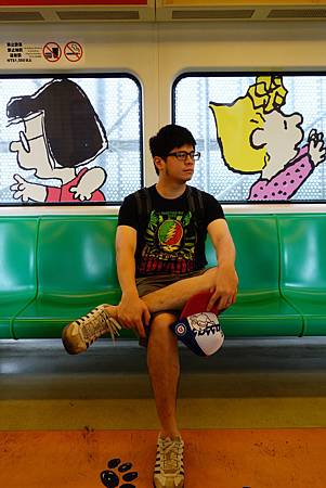 snoopy列車拍一百張 snoopy列車拍一百張