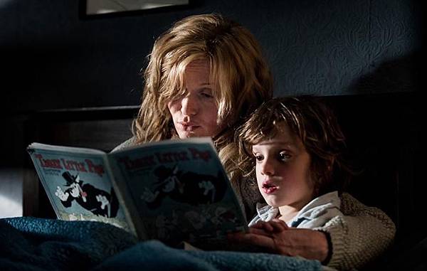 the-babadook-03_715x454