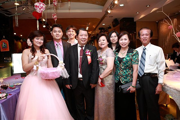 J (1020).JPG J (1020).JPG