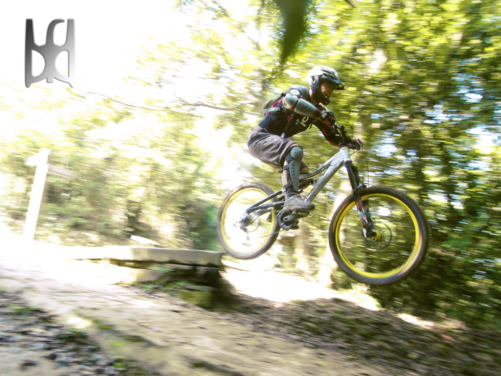 阿宏運氣好，跳一趟，就被我拍到