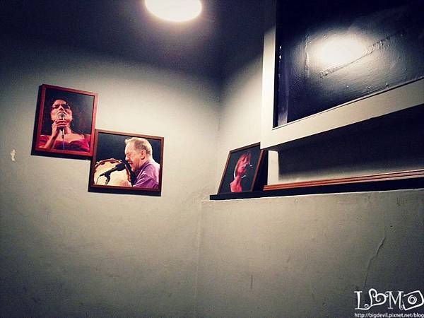 1365952087647 1365952087647