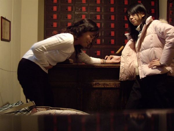 肚子痛动漫,胃痛 腹痛 肚子痛,肚子痛卡通_点力图库