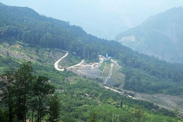 屏遮那車站遺址