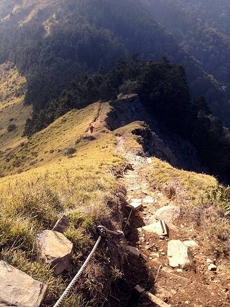 山頭2往下看 山頭2往下看
