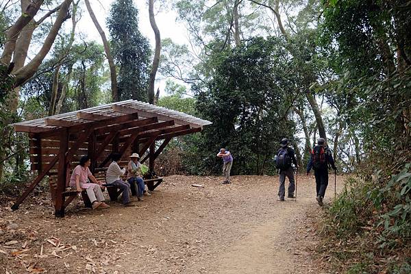 尾寮山步道 尾寮山步道