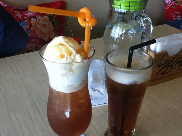 IMG_0008.JPG IMG_0008.JPG