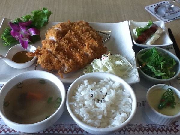 IMG_0009.JPG IMG_0009.JPG