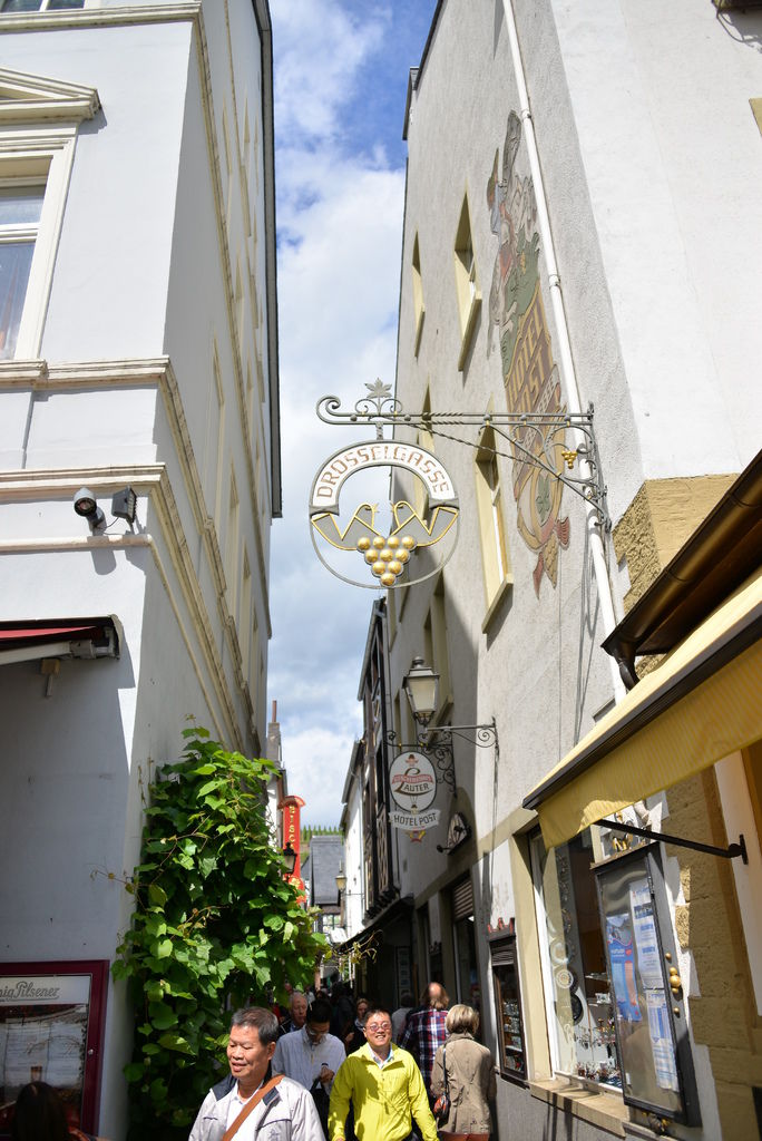 DSC_7645.JPG DSC_7645.JPG