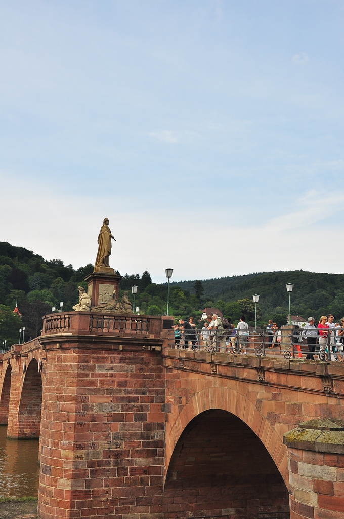 DSC_0045.JPG DSC_0045.JPG