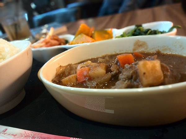 紅酒牛肉餐近照