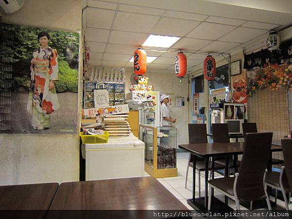 IMG_5557.JPG IMG_5557.JPG