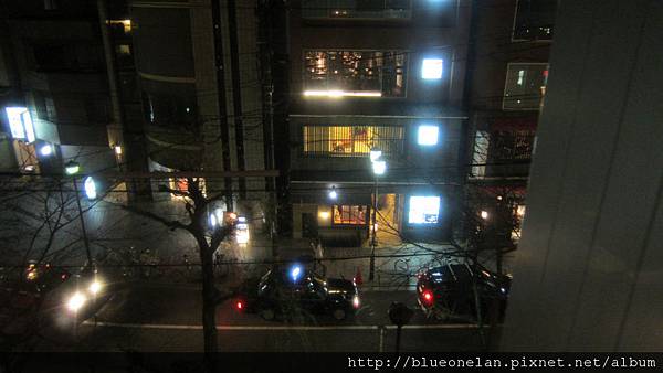 2-居03.JPG 2-居03.JPG