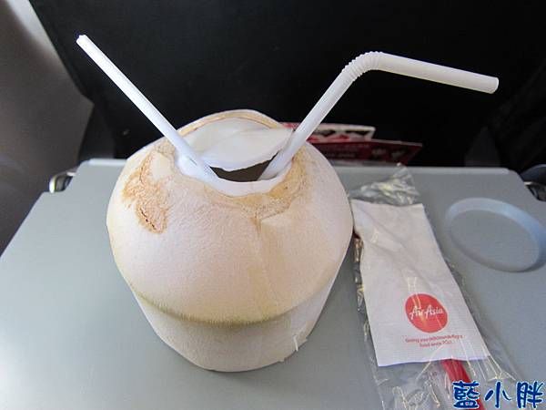 亞航AIRASIA機上餐點(更新2025/11) 亞航AIRASIA機上餐點(更新2025/11)