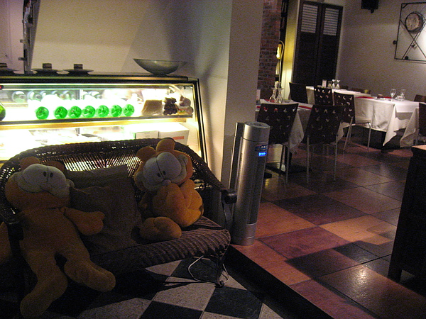 IMG_0352.JPG IMG_0352.JPG