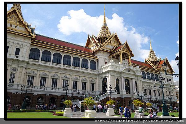 泰國曼谷《大皇宮》節基殿.jpg