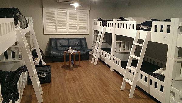 10735858_963282920355231_596730657_n