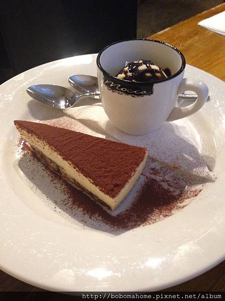 IMG_8879.JPG IMG_8879.JPG