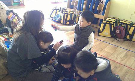 Day1和櫻桃老師及均均玩 Day1和櫻桃老師及均均玩