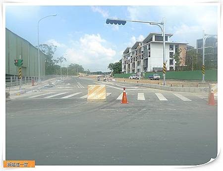 小城-2.jpg 小城-2.jpg