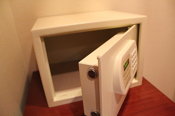 IMG_1826.jpg IMG_1826.jpg