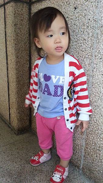 102.10.09看完牙醫側拍 (5).jpg