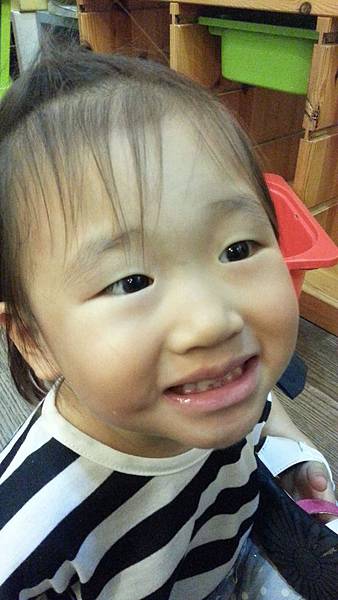 103.06.09假牙裝好了 (2).jpg 103.06.09假牙裝好了 (2).jpg