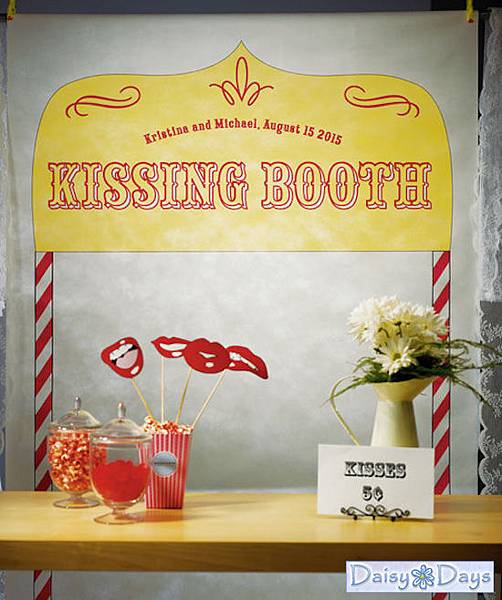 kissing-booth-photo-backdrop-0812