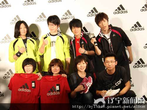 五月天大連歌迷見面會 談"超越五公里"心得 五月天大連歌迷見面會 談"超越五公里"心得