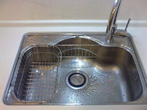 ap_F23_20110210021602478.jpg
