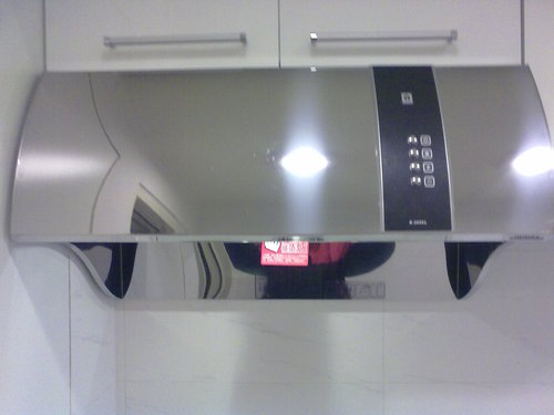 ap_F23_20110210021545583.jpg