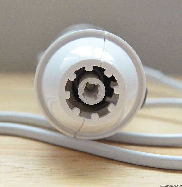 Cuisinart 手持式攪拌棒 CSB-76TW (9) Cuisinart 手持式攪拌棒 CSB-76TW (9)