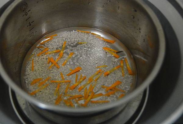 Cuisinart 手持式攪拌棒 CSB-76TW (23) Cuisinart 手持式攪拌棒 CSB-76TW (23)