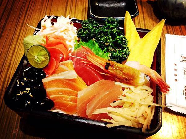 11081207_10152713446677337_1874330714309655643_n