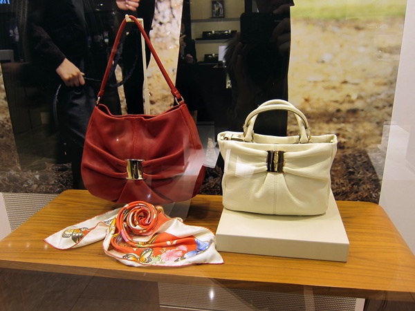 IMG_2353.JPG IMG_2353.JPG