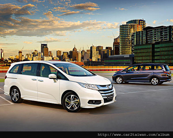 HONDA Odyssey01