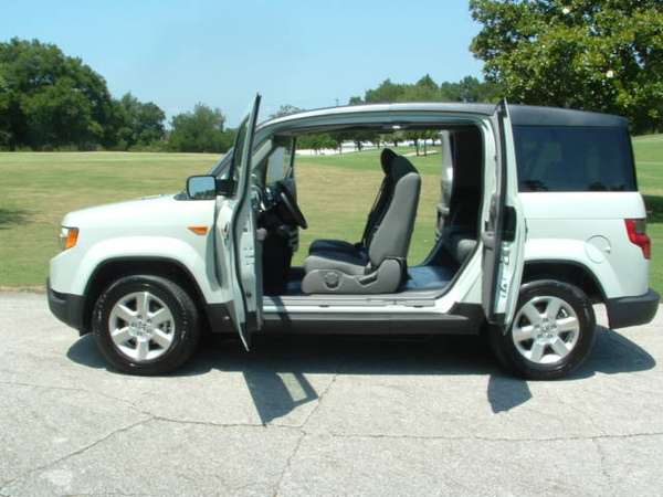 2008 Honda Element LX 2WD 23.jpg