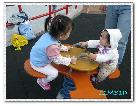 11M31D-01.jpg 11M31D-01.jpg