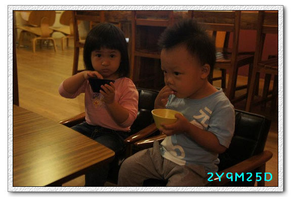 2Y09M25D-04 2Y09M25D-04