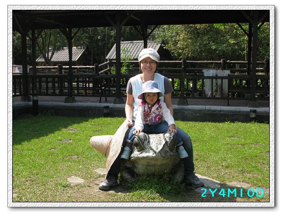 2Y04M10D-動物園02.jpg 2Y04M10D-動物園02.jpg
