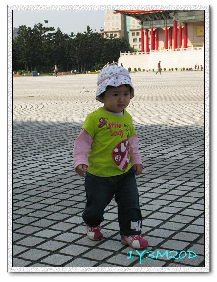 1Y3M20D-02.jpg 1Y3M20D-02.jpg