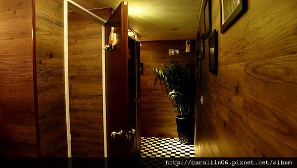 【食記】狡兔有三窟!!《Rabbit Rabbit》三號店-Rabbit Rabbit 【食記】狡兔有三窟!!《Rabbit Rabbit》三號店-Rabbit Rabbit