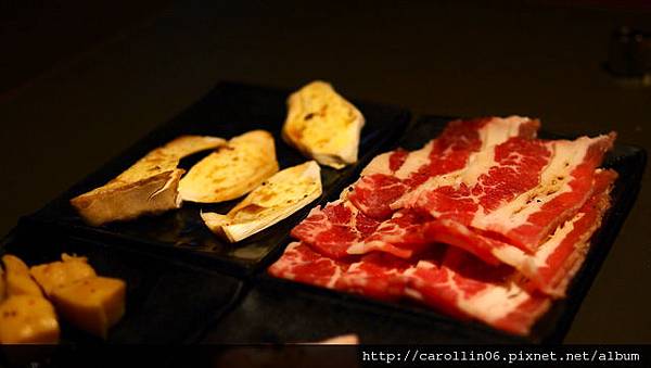 【食記】燒肉吃到飽《櫻花羿日式炭火燒肉》東區新開幕-櫻花羿 【食記】燒肉吃到飽《櫻花羿日式炭火燒肉》東區新開幕-櫻花羿