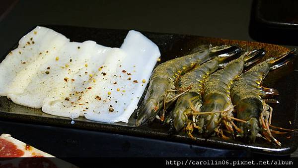 【食記】燒肉吃到飽《櫻花羿日式炭火燒肉》東區新開幕-櫻花羿 【食記】燒肉吃到飽《櫻花羿日式炭火燒肉》東區新開幕-櫻花羿