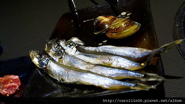 【食記】燒肉吃到飽《櫻花羿日式炭火燒肉》東區新開幕-櫻花羿 【食記】燒肉吃到飽《櫻花羿日式炭火燒肉》東區新開幕-櫻花羿