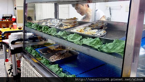 【食記】要吃趁早《小黑人米苔目》爵士樂手不賣晚餐-小黑人米苔目 【食記】要吃趁早《小黑人米苔目》爵士樂手不賣晚餐-小黑人米苔目