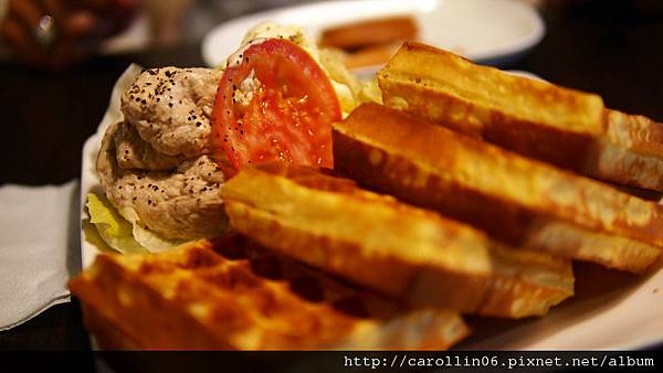 【食記】就是要你賓至如歸《小公寓》