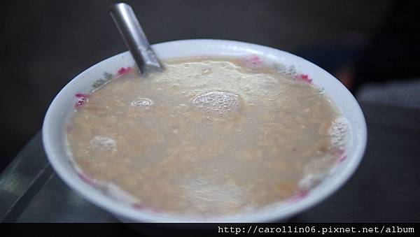 【食記】整晚待命《獨特花生湯》宵夜、早餐 【食記】整晚待命《獨特花生湯》宵夜、早餐