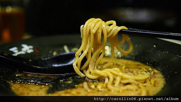 【食記】來自鹿兒島的《麵家三士》MAN力十足-麵家三士 【食記】來自鹿兒島的《麵家三士》MAN力十足-麵家三士